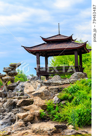 Beautiful japanese gazebo in a park 79463487