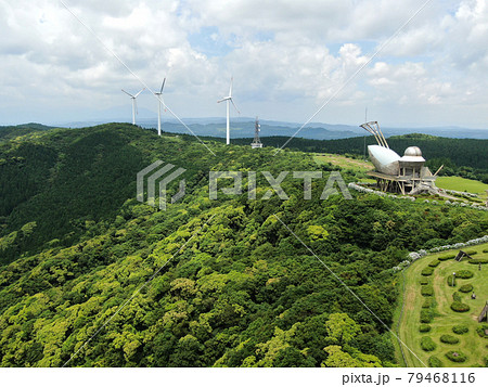 輝北上場公園の輝北天球館の空撮 79468116