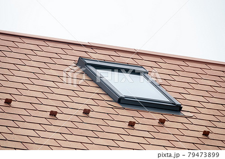 住宅　天窓　 79473899