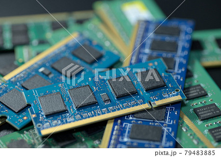PCパーツ メモリー PCパーツ メモリー 79483885