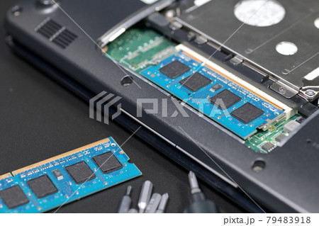 PCパーツ メモリー PCパーツ メモリー 79483918