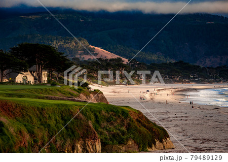 coastline golf course in California 79489129