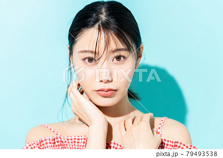 若い女性のビューティ 79493538