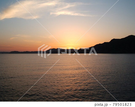 夕日 夕日 79501823