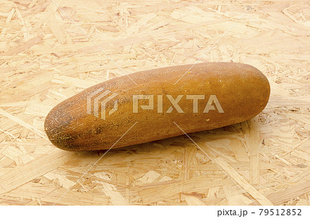 モーウイ（赤毛瓜） 79512852