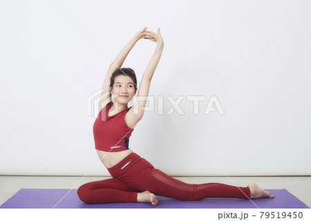 Full shot woman yoga pose Full shot woman yoga pose 79519450