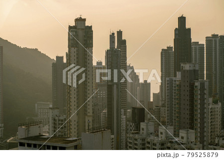 group of crowd Residential Buildings at Kennedy Town 6 Jan 2021 79525879