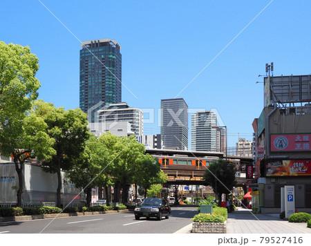 JR福島駅前風景 79527416