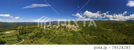 Panoramic aerial drone picture of Hum in Croatia, the smallest city in the world, during daytime Panoramic aerial drone picture of Hum in Croatia, the smallest city in the world, during daytime 79528285