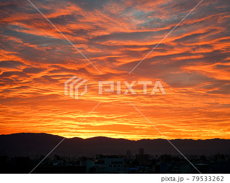 朝焼けの雲 79533262