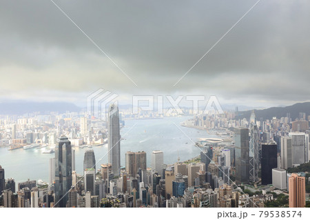 The Peak before rain sky have rain cloud, hk 11 Jue 2021 79538574