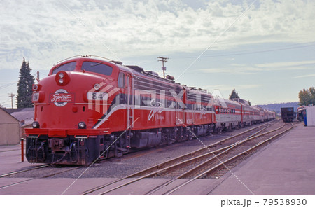 Spirit of Washington Dinner Train EMD F9PHA #84 Spirit of Washington Dinner Train EMD F9PHA #84 79538930