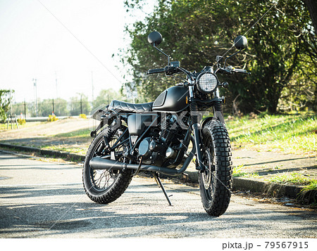 オートバイ 79567915