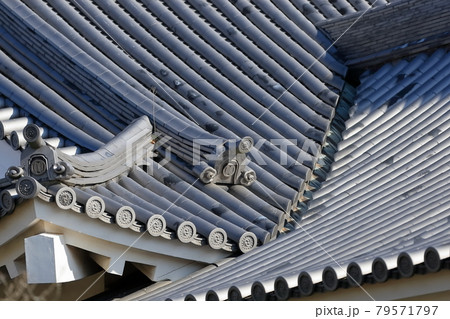 関宿城模擬櫓の屋根瓦 関宿城模擬櫓の屋根瓦 79571797