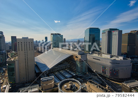 【大阪府】大阪ステーションシティと都市風景 79582444