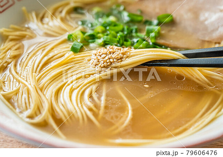 とんこつラーメン 博多名物 とんこつラーメン 博多名物 79606476