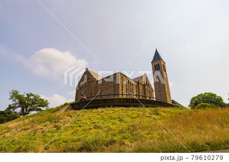 Sunny exterior view of Uris Library and McGraw Tower of Cornell University Sunny exterior view of Uris Library and McGraw Tower of Cornell University 79610279