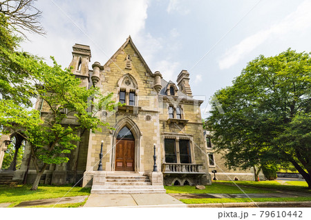 Exterior view of the historical Llenroc mansion 79610442