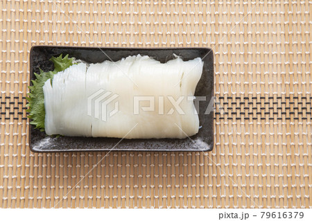 スルメイカの刺身 スルメイカの刺身 79616379