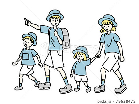 家族で仲良くハイキングするイラスト ブルーのイラスト素材