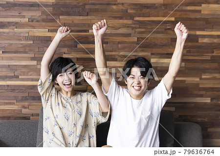 カップル ライフスタイル テレビ カップル ライフスタイル テレビ 79636764