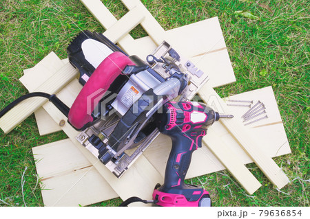 電動工具でDIY 79636854
