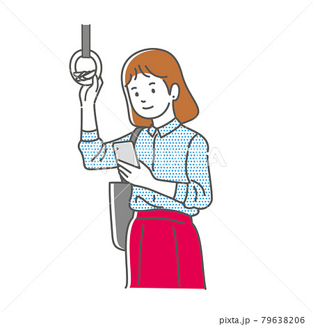 電車内でスマホを操作する女性 電車内でスマホを操作する女性 79638206