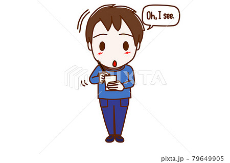 ＜全身・正面＞なるほどと思い頷きながらメモをする少年 79649905