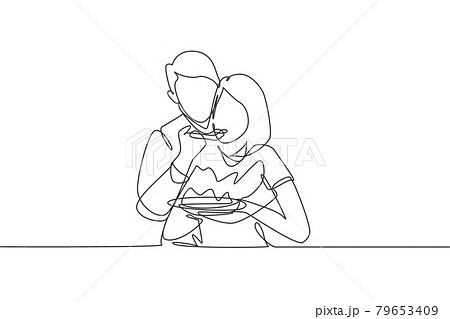 Single one line drawing romantic man feeding wife for breakfast. Celebrate wedding anniversaries and enjoy romantic moment at home. Modern continuous line draw design graphic vector illustration 79653409