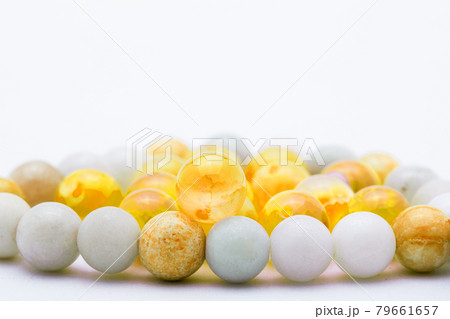 Round stone bracelet 79661657