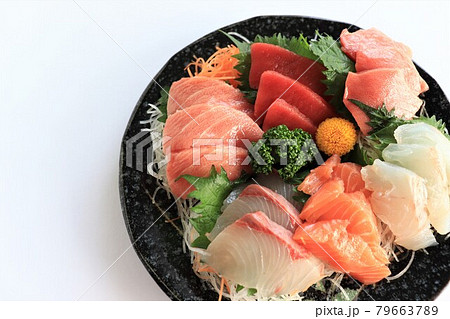 お刺身 79663789