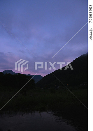 夕焼空 79663908