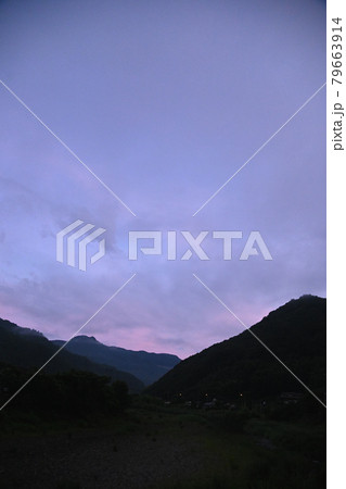 夕焼空 夕焼空 79663914