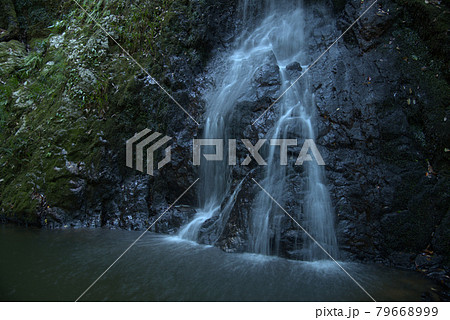 血洗の滝の下部4　岡山県赤磐市 79668999