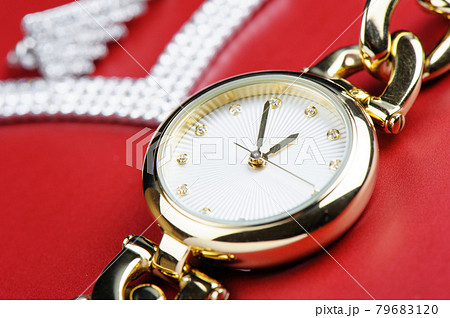 gold women wristwatch gold women wristwatch 79683120