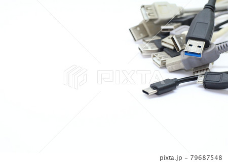 たくさんのUSB機器 79687548
