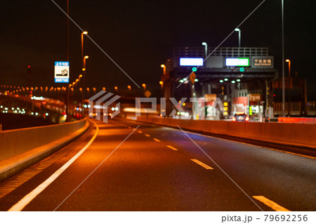 首都高速 ジャンクション 午後 深夜 夜 東京 パーキングエリア 速度 道路 街灯 走行中 首都高速 ジャンクション 午後 深夜 夜 東京 パーキングエリア 速度 道路 街灯 走行中 79692256