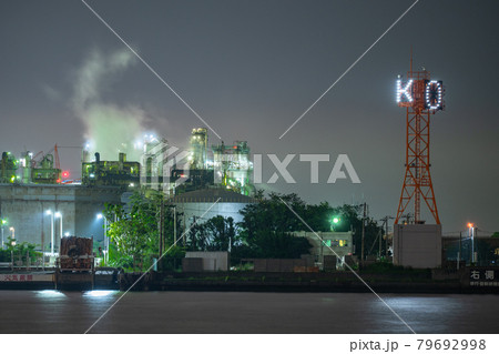 《神奈川県》工場夜景・京浜工業地帯 79692998