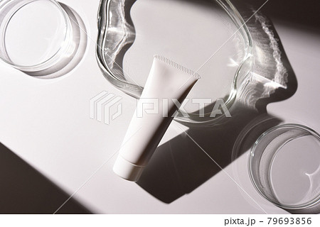 スキンケアボトル 79693856