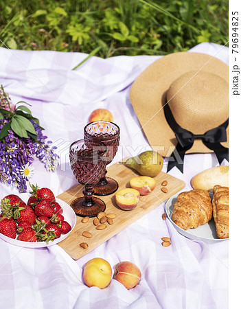 Romantic picnic scene on summer day 79694825