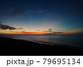 日の出 朝焼け 朝日 79695134