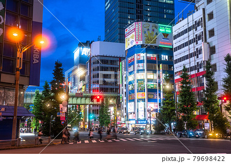 東京都 夜の秋葉原 電気街の写真素材