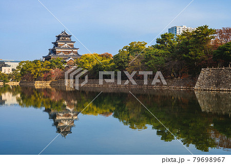 Main keep of Hiroshima Castle, aka Carp Castle, in Hiroshima, Japan 79698967