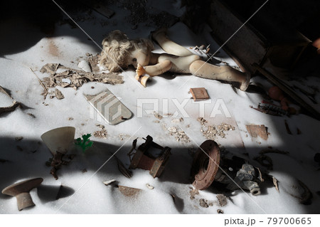 Lost doll among snow 79700665