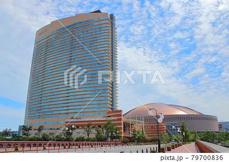 【福岡市】　ヒルトン福岡シーホークと福岡ドーム 79700836
