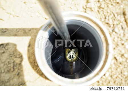 新築現場の排水設備 79710751