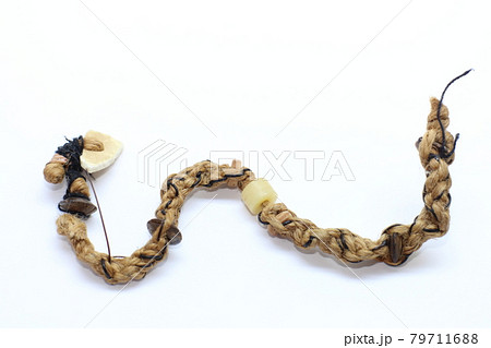 ダチョウの卵を使ったブレスレット 79711688