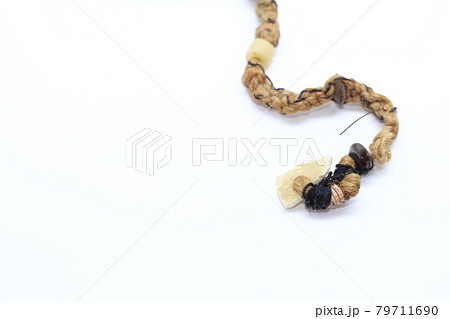 手作りのブレスレット 79711690