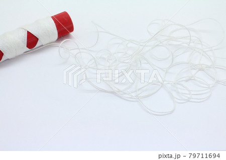 凧の強いタコ糸 79711694