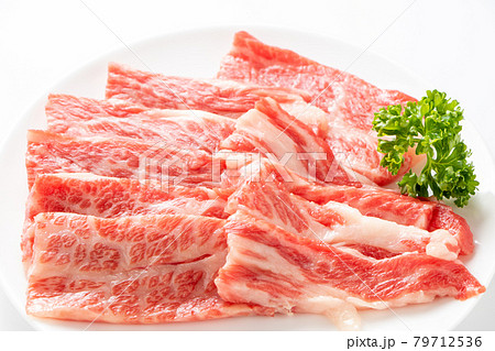 焼肉用牛肉。カルビの中で上級といわれる希少部位「三角バラ」。 79712536